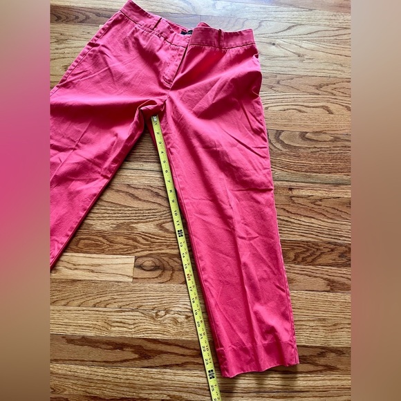 Talbots | Red Signature Cropped
Pant. Size 10 - Picture 6 of 9